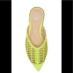 🍋 Neon Woven pointy toe mule. 🍋